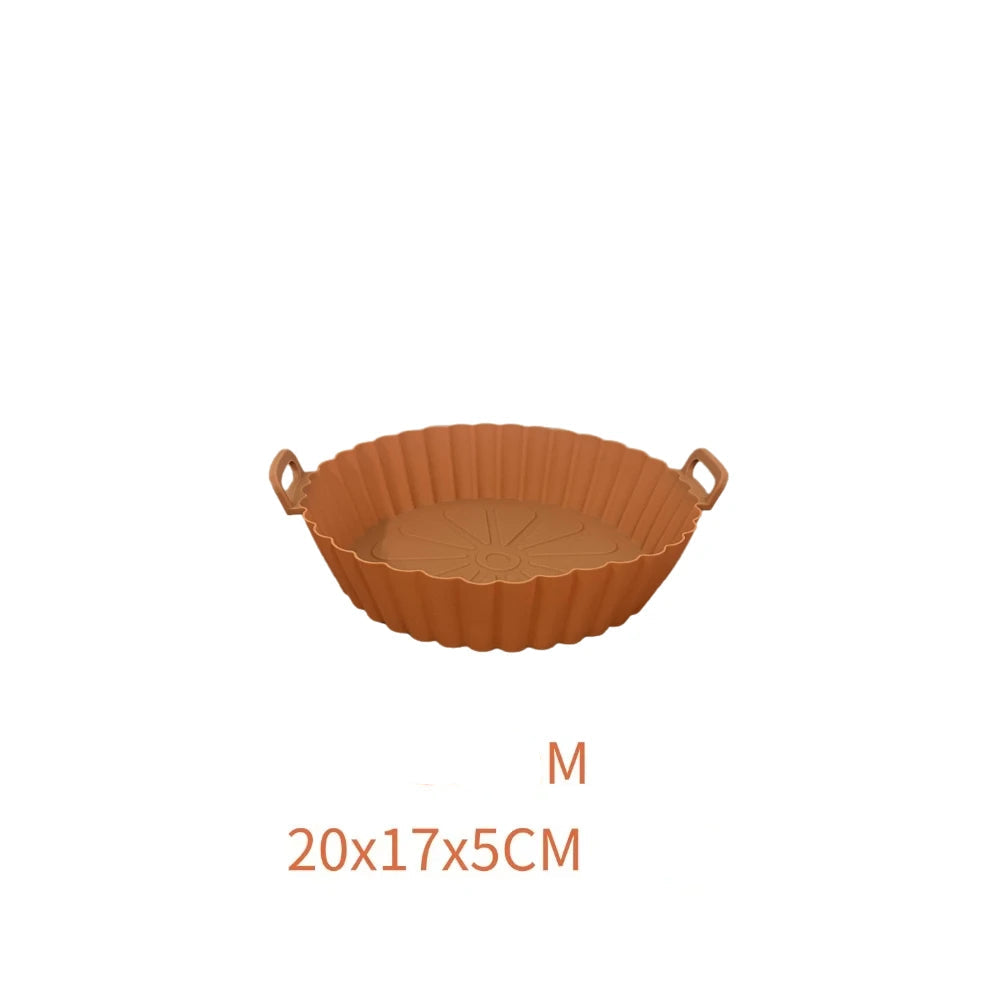 Un panier en silicone pour airfryer couleur marron + dimensions