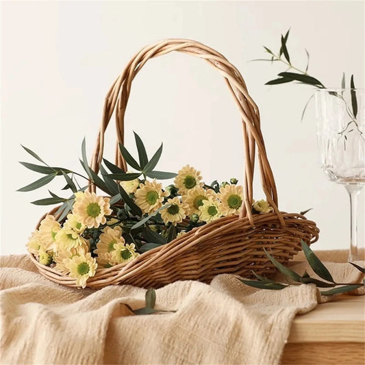 Panier en rotin tressé à la main