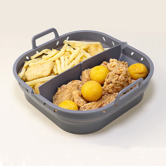 panier pour airfryer en silicone avec nourriture frites et poulet