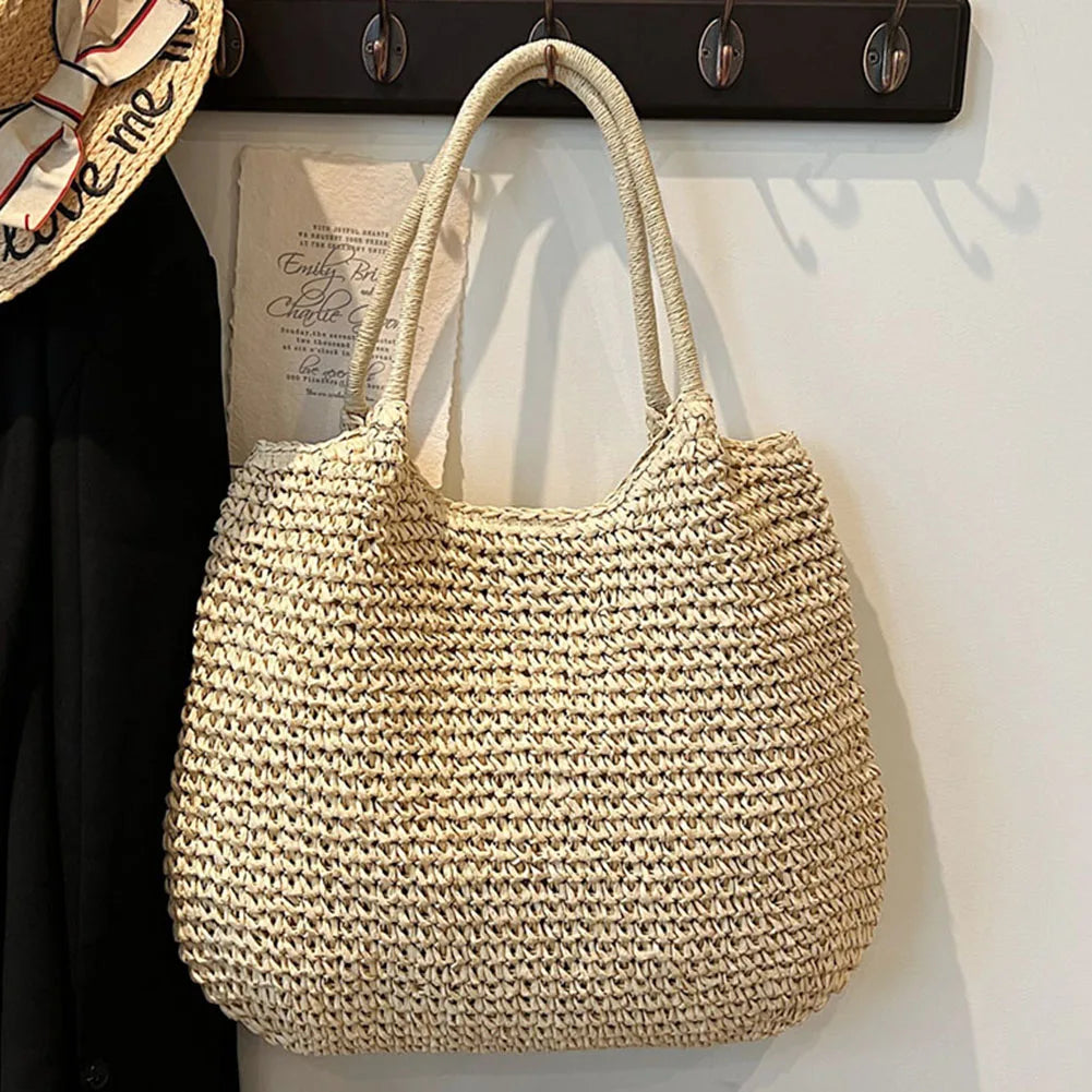 Panier cabas en paille tressée vintage