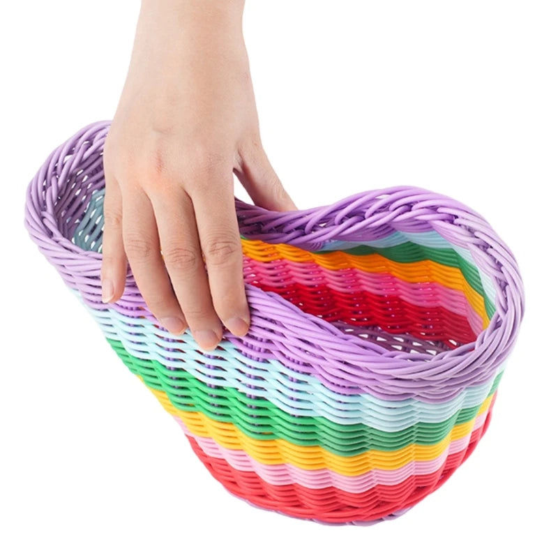 Panier vélo imitation osier en plastique multicolore