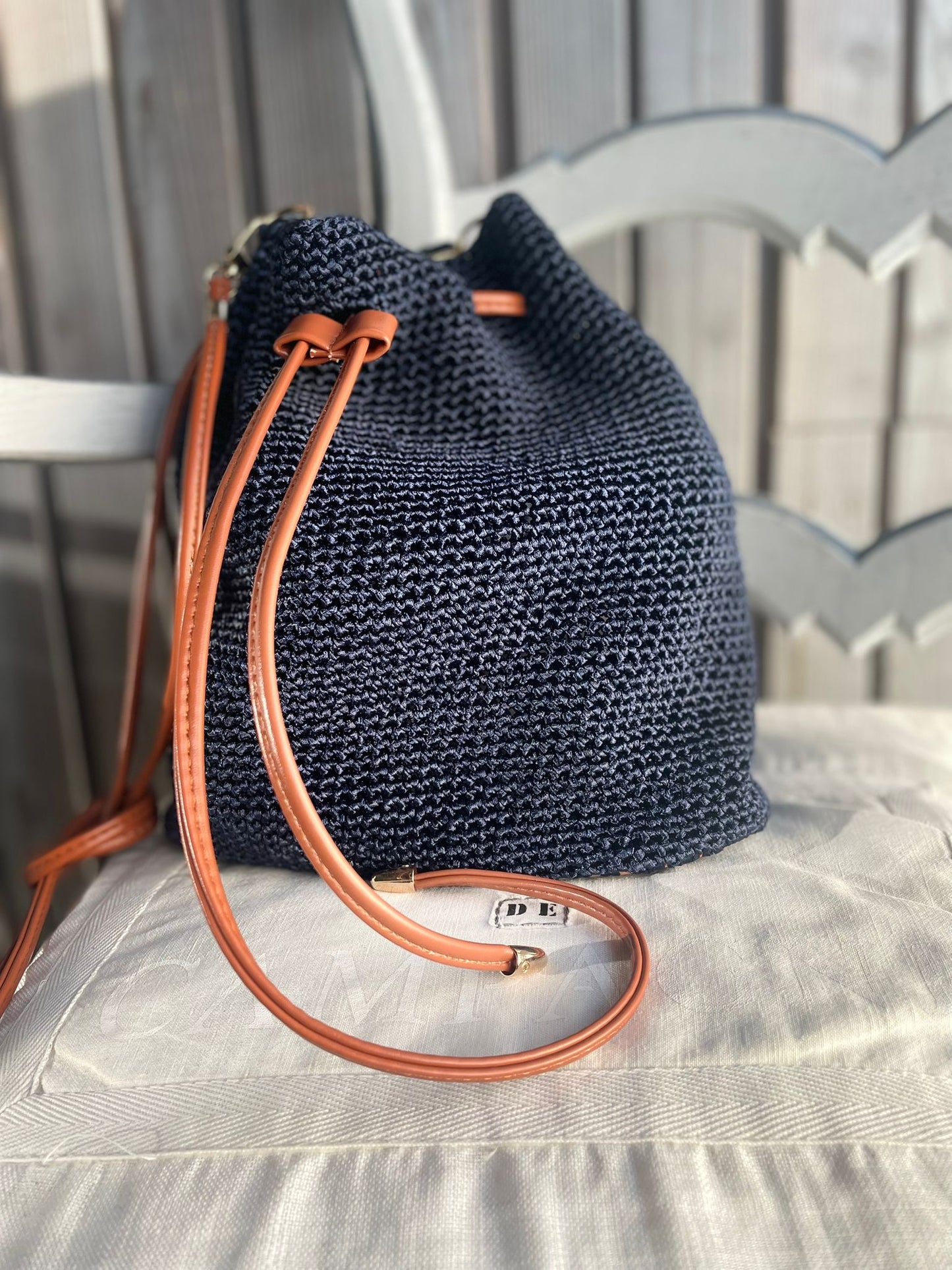 Nocturne - Sac seau crocheté bleu nuit